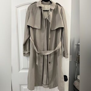 ARITZIA WILFRED TRENCH SIZE MEDIUM
